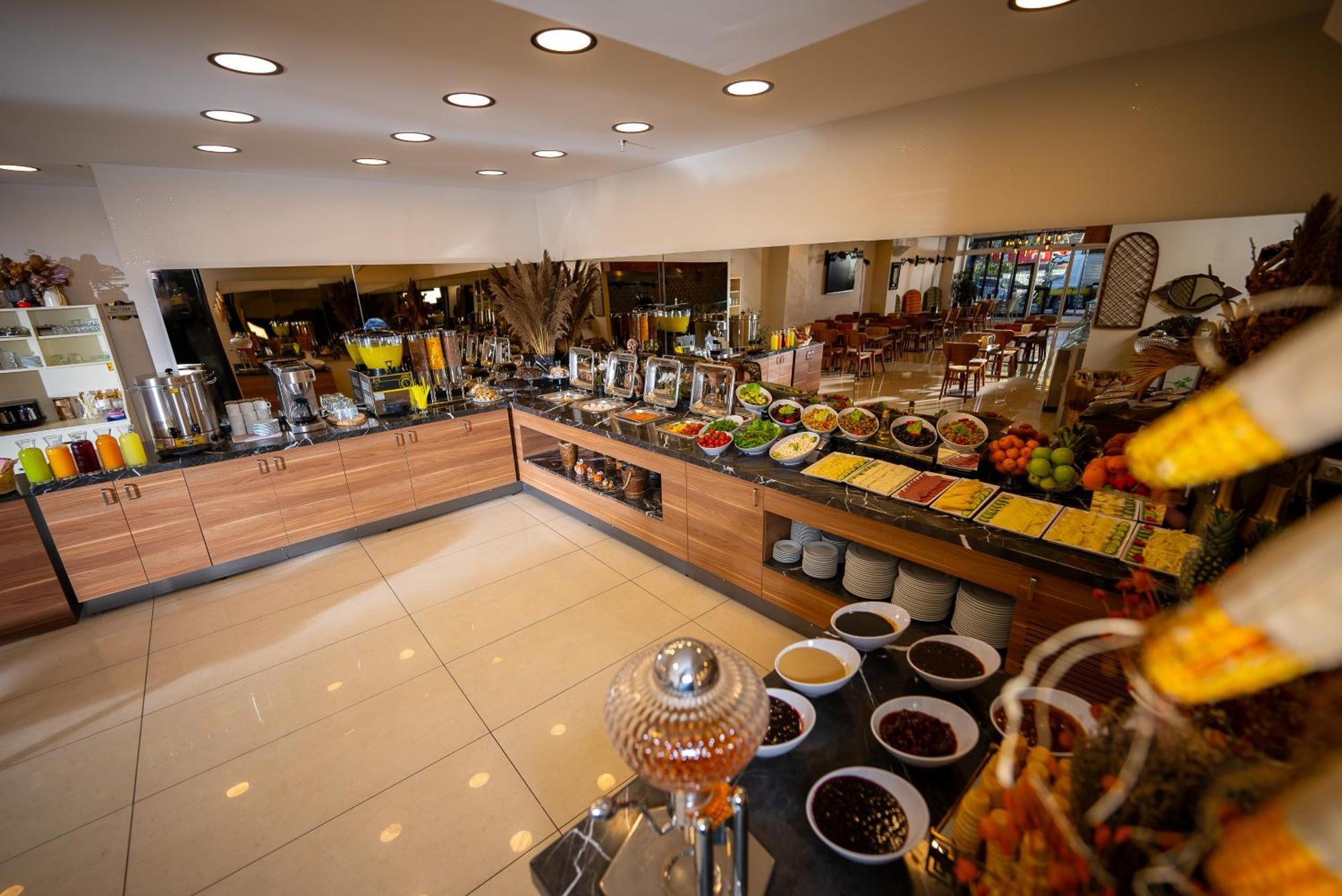 Mari Suites Hotel Istanbul Exterior photo