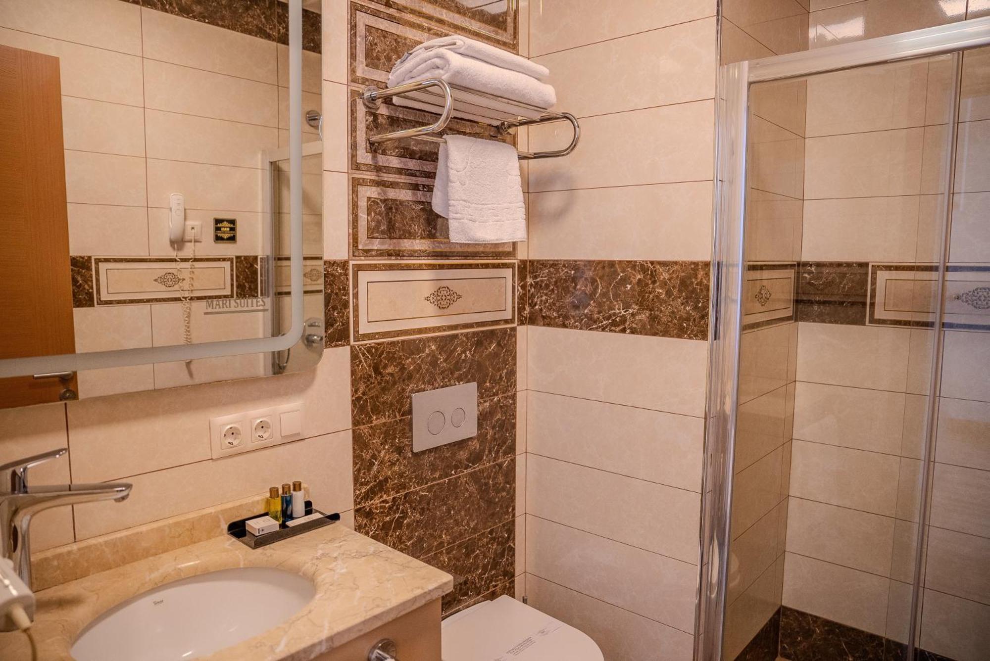 Mari Suites Hotel Istanbul Exterior photo